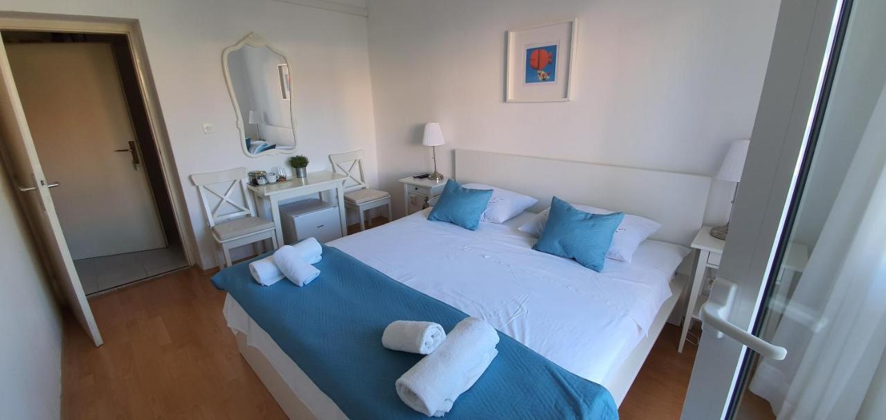 Apartmani Mira Vodice Exteriér fotografie