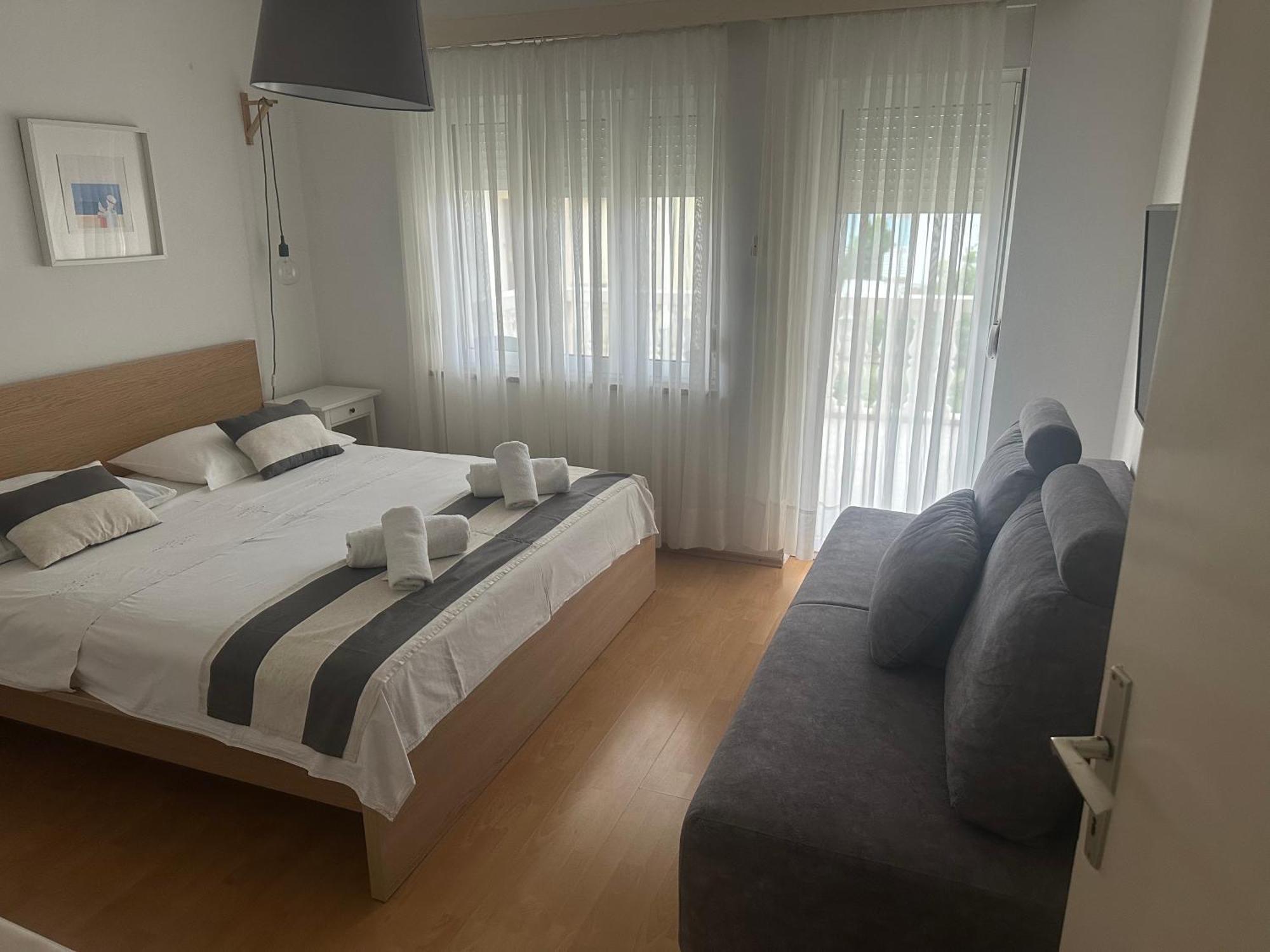 Apartmani Mira Vodice Exteriér fotografie