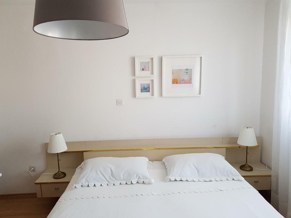 Apartmani Mira Vodice Exteriér fotografie