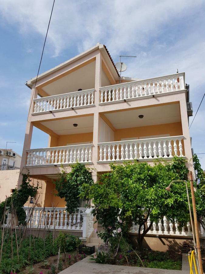 Apartmani Mira Vodice Exteriér fotografie